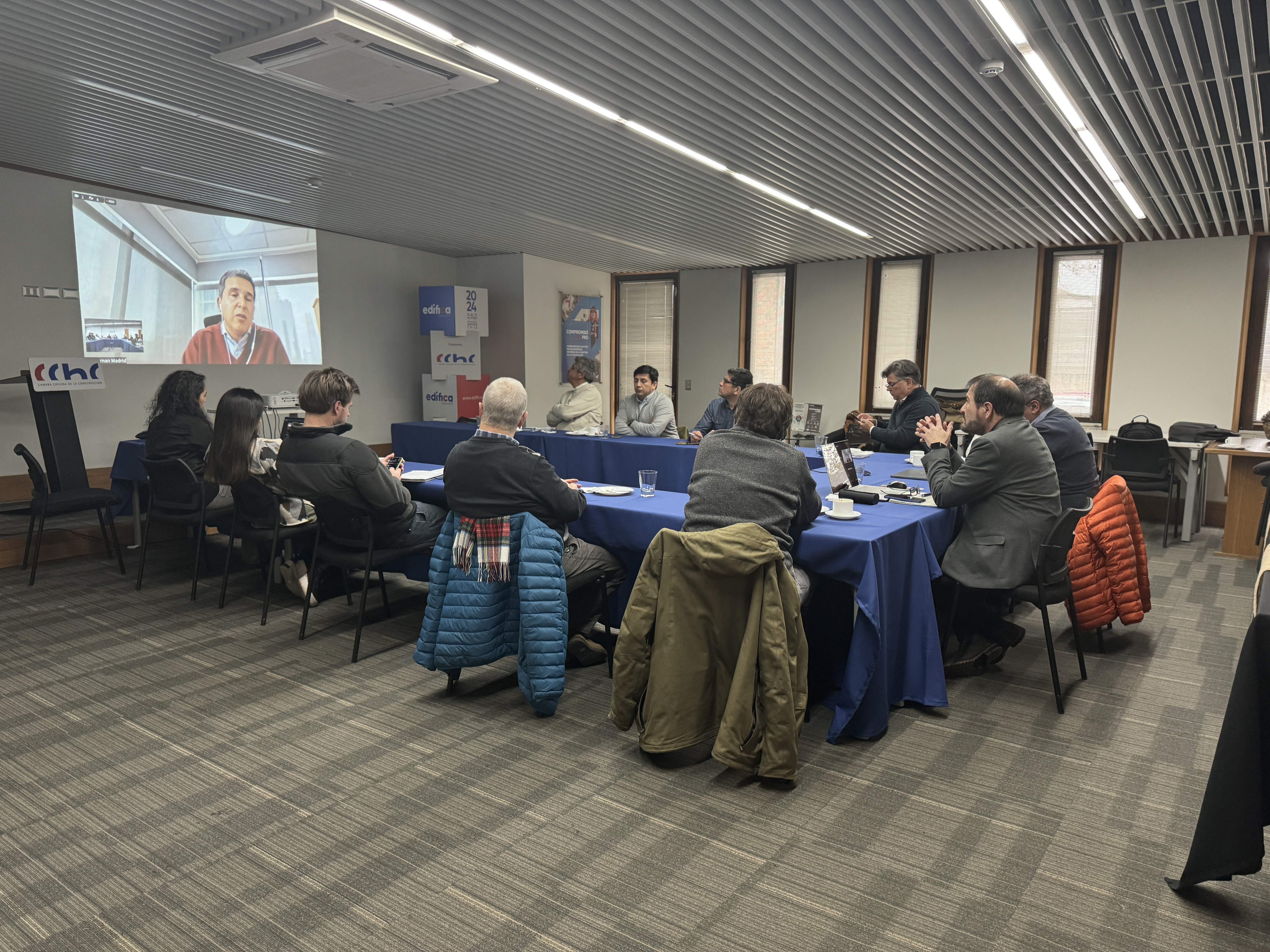 El Comité de Especialidades tuvo a dos expositores para dar a conocer más sobre la Certificación CES. 