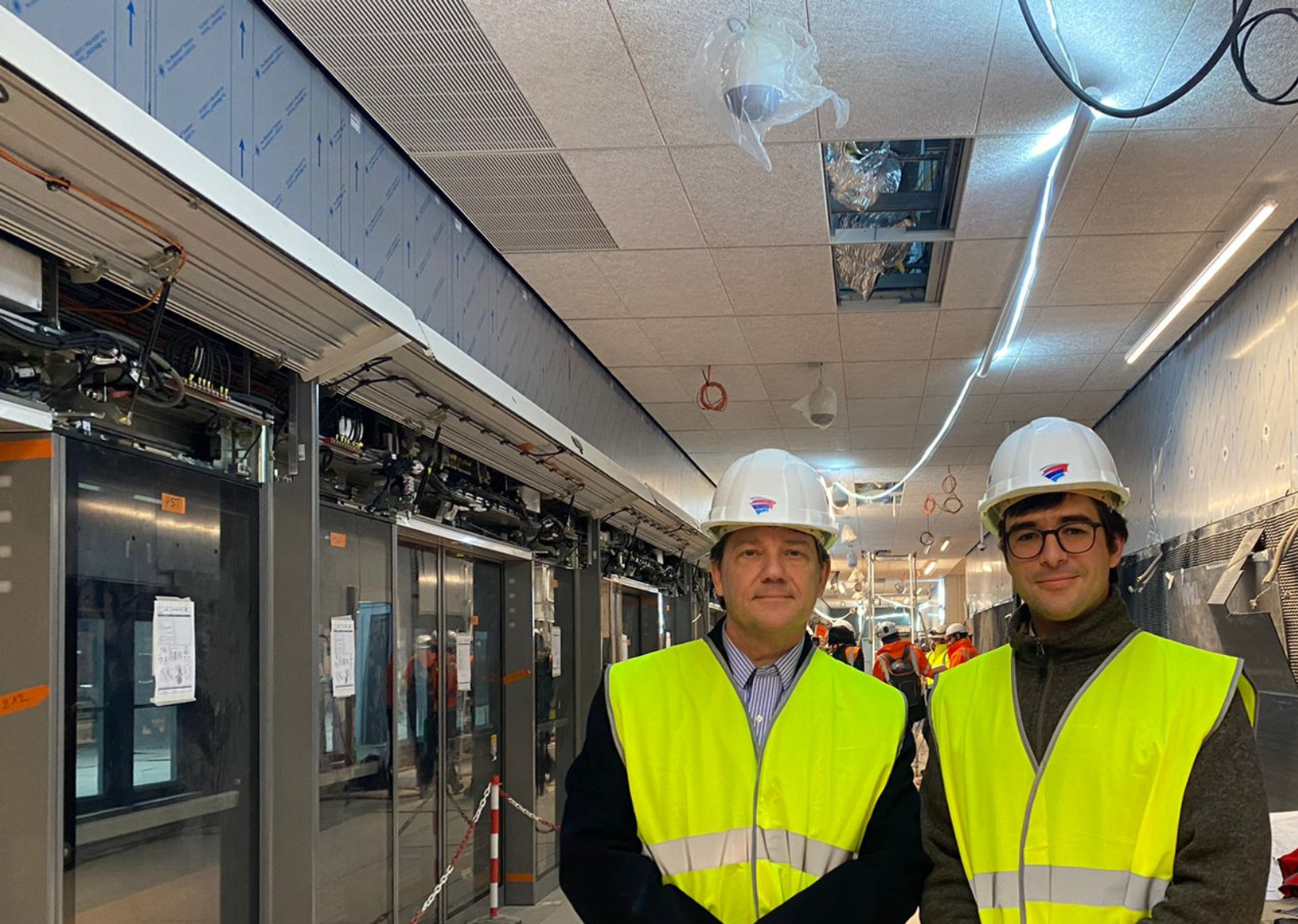 Presidente de la CChC, Juan Armando Vicuña, visitando los avances de la estación de metro Saint-Denis Pleyel en París