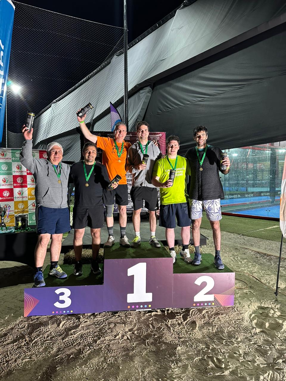 Ganadores del Campeonato Nacional de Padel organizado por MundoSocios de la CChC