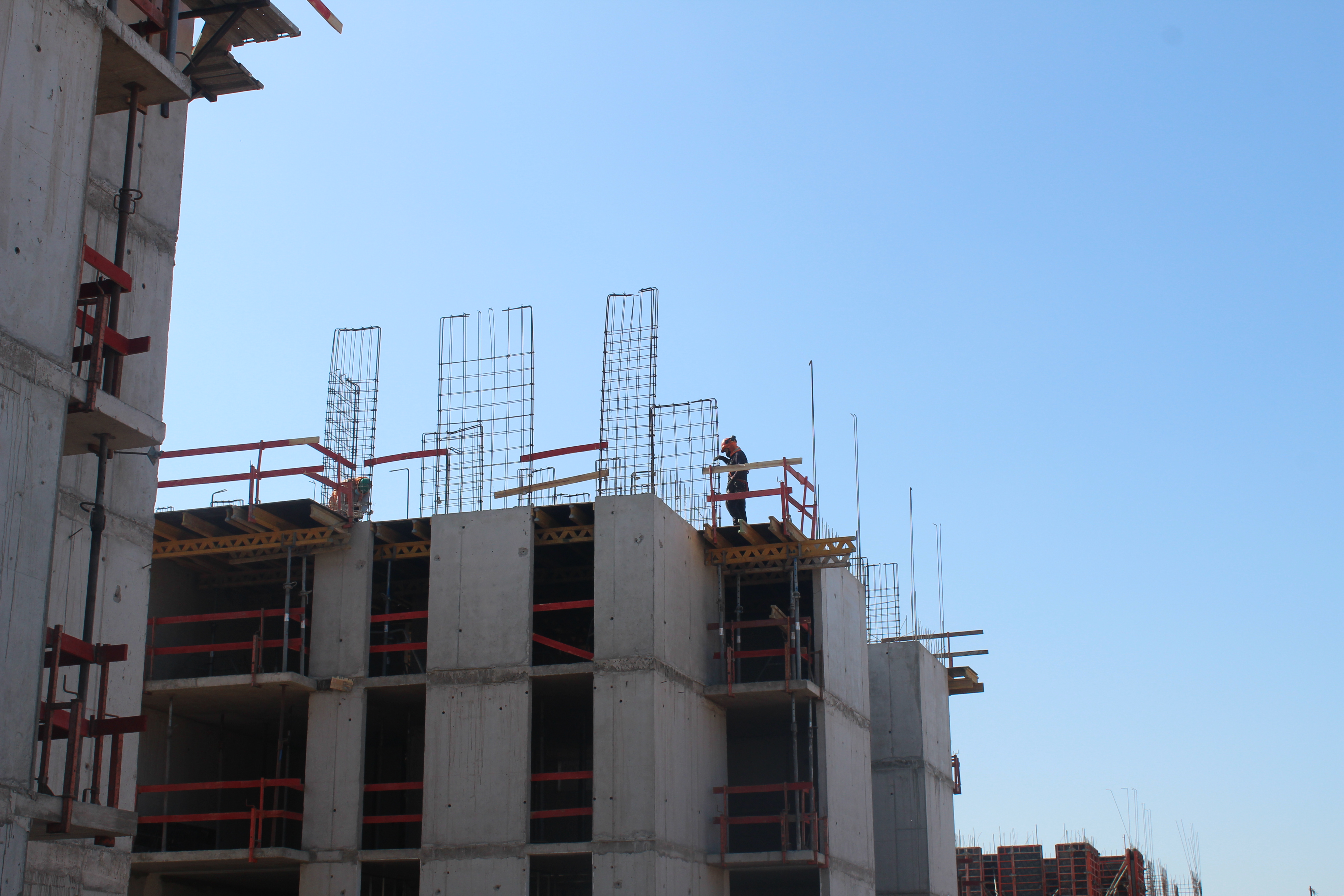 Edificio en construcción: Arica tiene un déficit de 15 mil viviendas según informe de la CChC