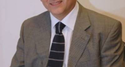 Carlos-Seguel-fue-reelecto-director-por-la-Zona-Austral-..jpg