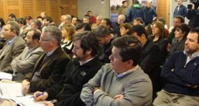Una-gran-asistencia-de-socios-tuvo-el-Ciclo-de-Charlas-y-Seminarios-Construyendo-Ciudad-2012..jpg